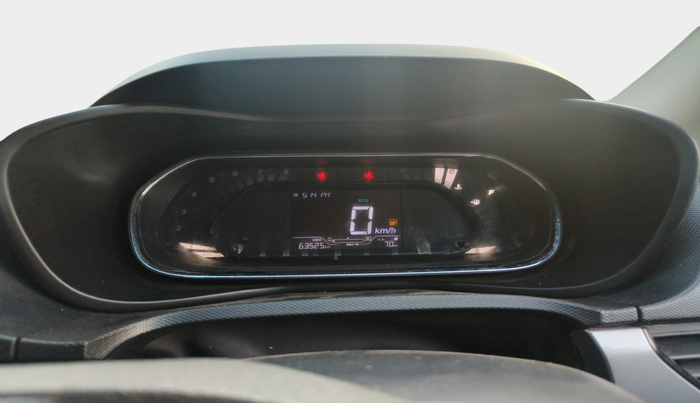 2022 Tata NEXON XM SUNROOF DIESEL, Diesel, Manual, 63,525 km, interior