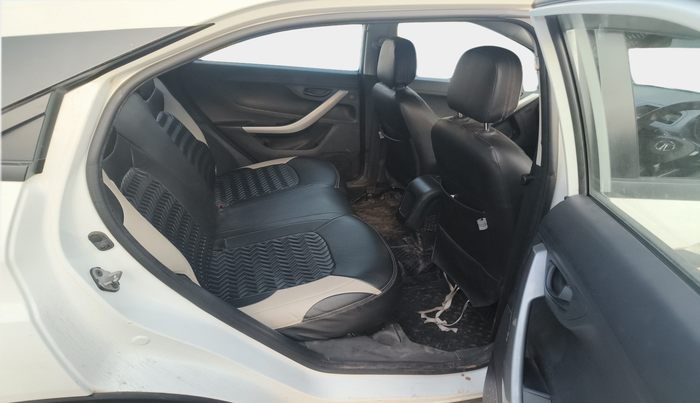 2022 Tata NEXON XM SUNROOF DIESEL, Diesel, Manual, 63,525 km, interior