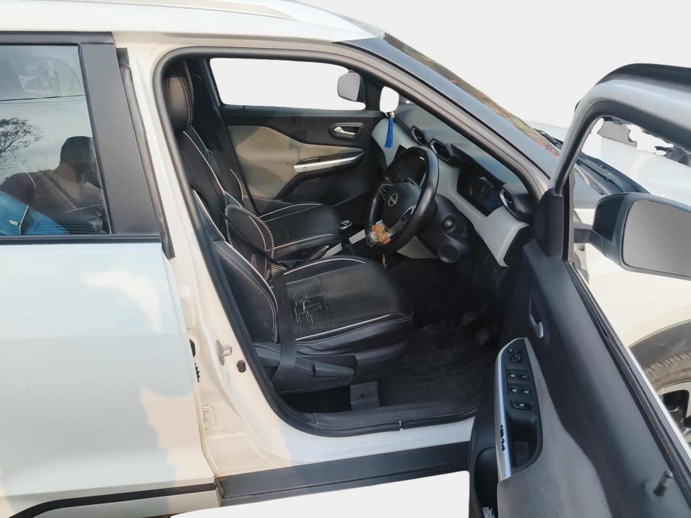 2021 Nissan MAGNITE XV MT, Petrol, Manual, 61,269 km, interior