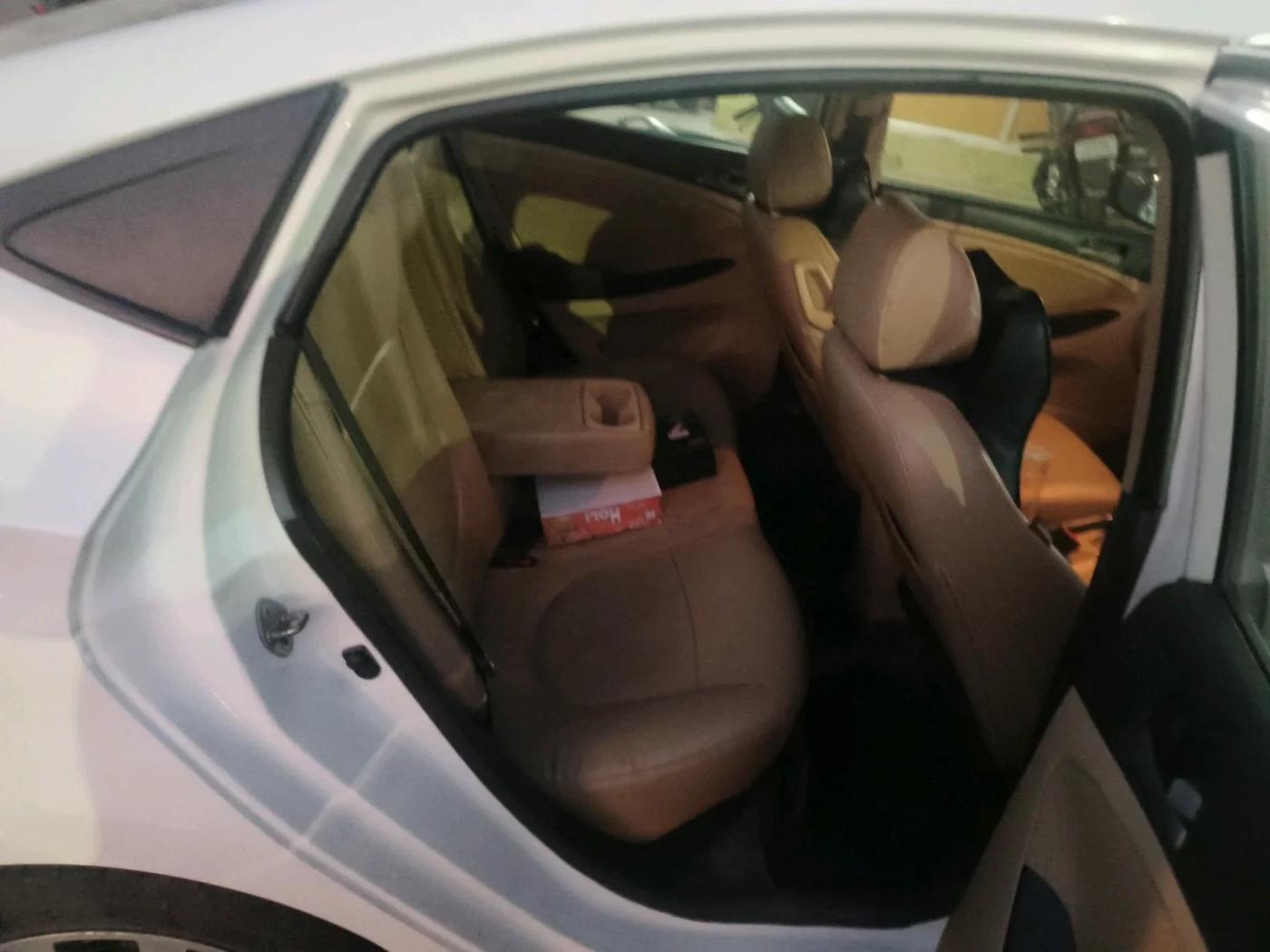 2017 Hyundai Verna 1.6 CRDI SX (O), Diesel, Manual, 97,488 km, interior