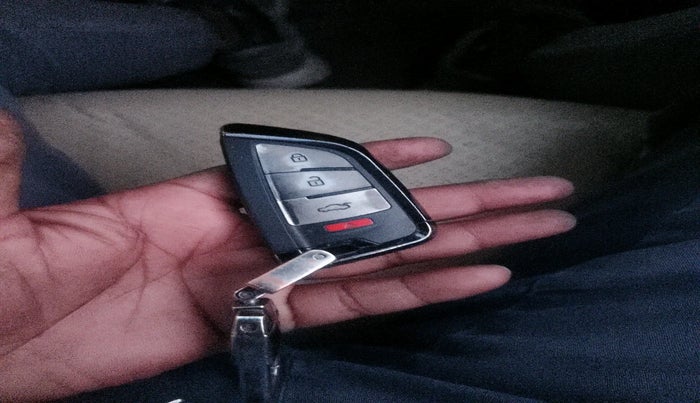 2017 Hyundai Verna 1.6 CRDI SX (O), Diesel, Manual, 97,488 km, interior