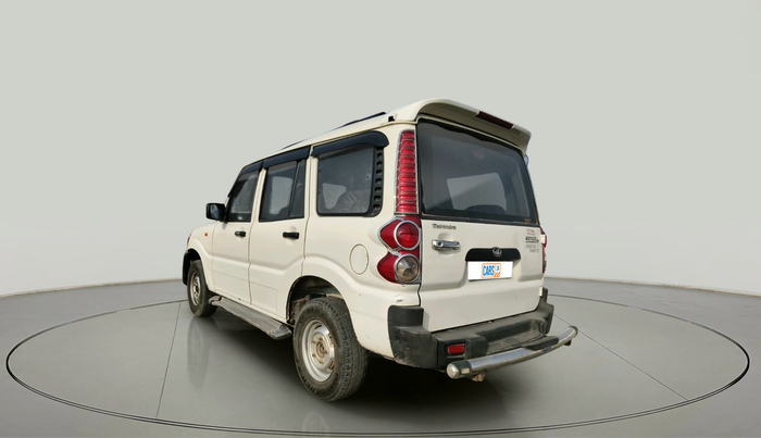 2014 Mahindra Scorpio EX M2DI, Diesel, Manual, 1,88,234 km, exterior