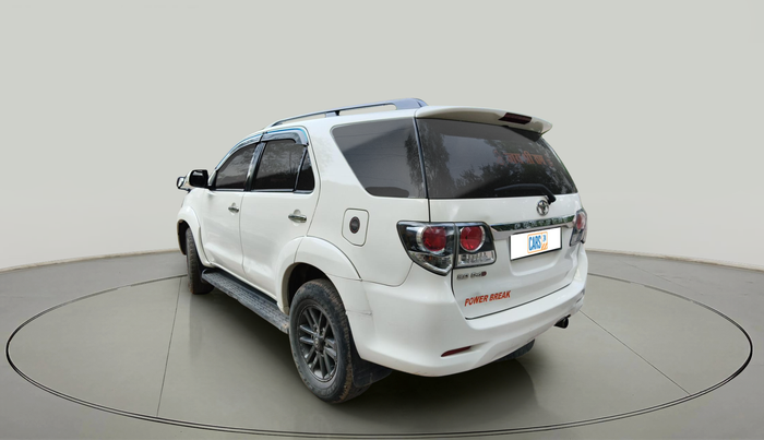 2016 Toyota Fortuner 3.0 4X2 MT, Diesel, Manual, 1,06,946 km, exterior