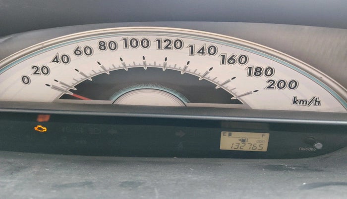 2012 Toyota Etios Liva G, Petrol, Manual, 1,32,765 km, interior