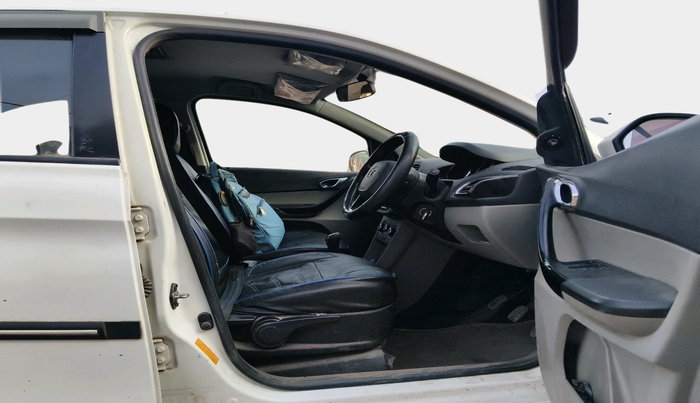 2018 Tata Tiago XZ PETROL, Petrol, Manual, 50,838 km, interior