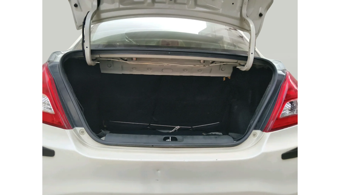 2015 Maruti Swift Dzire VXI, Petrol, Manual, 41,375 km, exterior