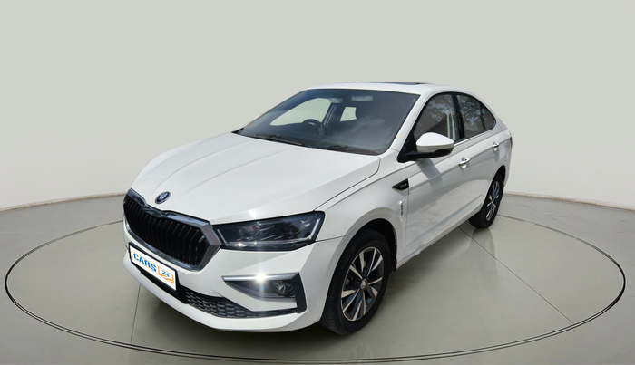 2024 Skoda SLAVIA STYLE 1.0L TSI MT, Petrol, Manual, 27,044 km, exterior