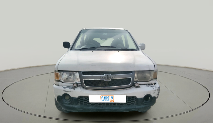 2012 Chevrolet Tavera NEO3 LS 7 C STR BS III, Diesel, Manual, 1,02,767 km, exterior