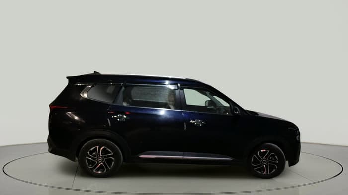 2022 KIA CARENS LUXURY PLUS 1.4 PETROL DCT 7 STR, Petrol, Automatic, 52,340 km, exterior