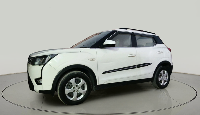 2021 Mahindra XUV300 W6 1.5 Sunroof Diesel, Diesel, Manual, 1,12,452 km, exterior
