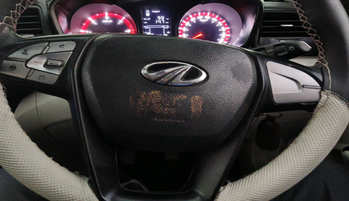 2021 Mahindra XUV300 W6 1.5 Sunroof Diesel, Diesel, Manual, 1,12,452 km, interior