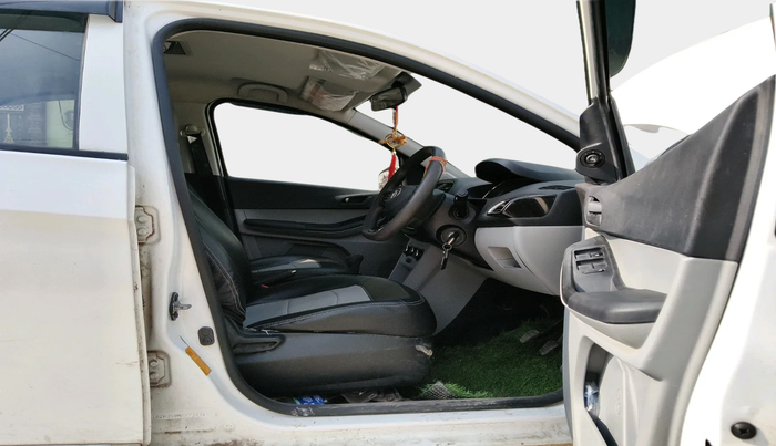 2021 Tata Tiago XT PETROL, Petrol, Manual, 9,469 km, interior