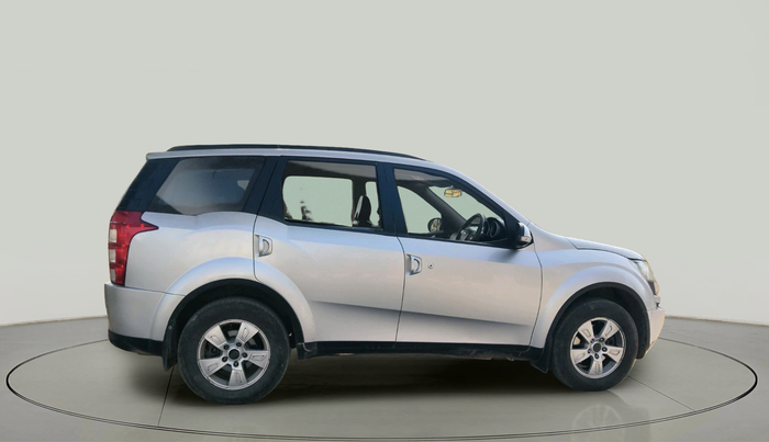 2014 Mahindra XUV500 W8, Diesel, Manual, 1,77,689 km, exterior