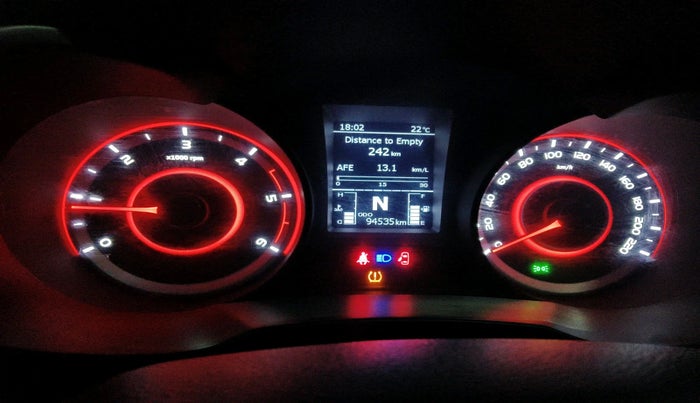 2019 Mahindra XUV300 W8 (O) 1.5 DIESEL AMT, Diesel, Automatic, 94,535 km, interior