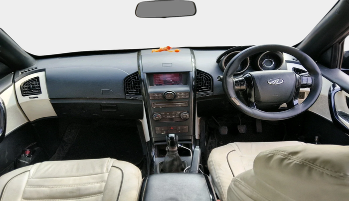 2012 Mahindra XUV500 W8, Diesel, Manual, 95,500 km, interior