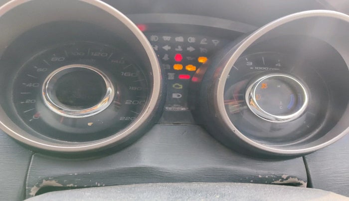 2012 Mahindra XUV500 W8, Diesel, Manual, 95,500 km, interior