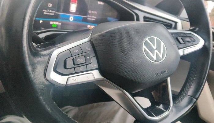 2022 Volkswagen VIRTUS TOPLINE TSI 1.0 AT, Petrol, Automatic, 51,955 km, interior