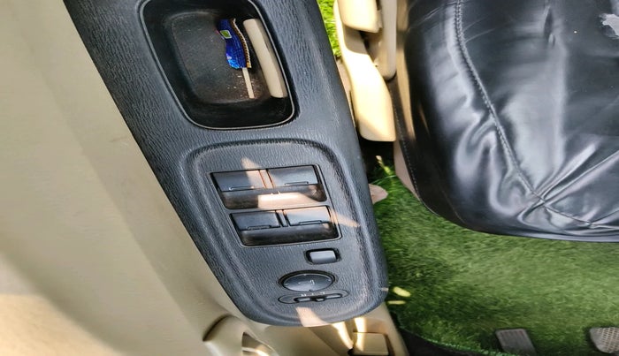 2015 Honda Amaze 1.2L I-VTEC S, Petrol, Manual, 56,129 km, interior