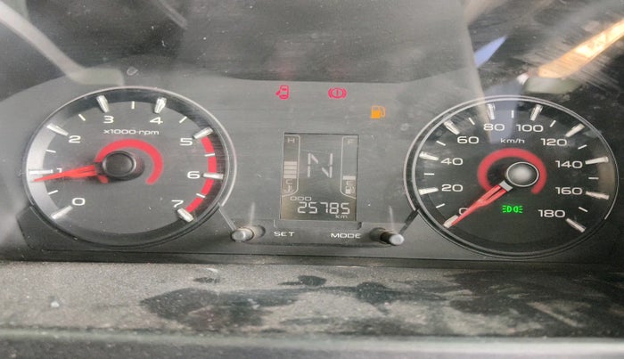 2016 Mahindra Kuv100 K6 6 STR, Petrol, Manual, 25,785 km, interior