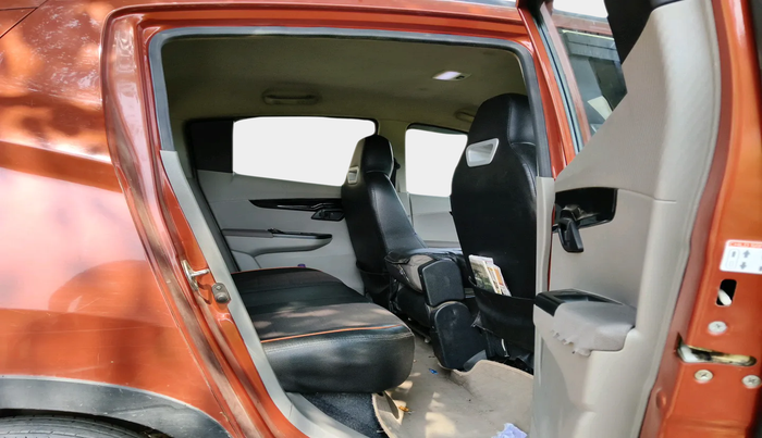 2016 Mahindra Kuv100 K6 6 STR, Petrol, Manual, 25,785 km, interior