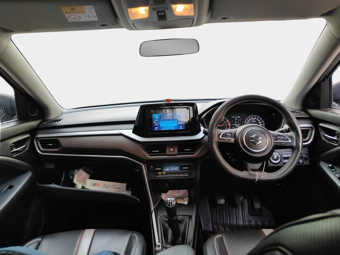 2022 Maruti BREZZA ZXI SMART HYBRID , Petrol, Manual, 96,928 km, interior