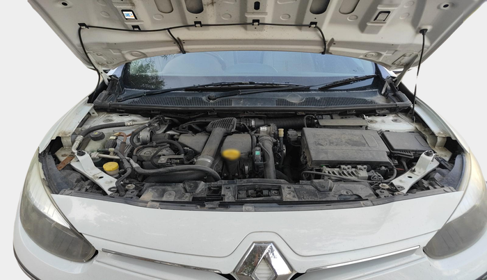 2015 Renault Fluence 1.5 E2, Diesel, Manual, 60,700 km, exterior