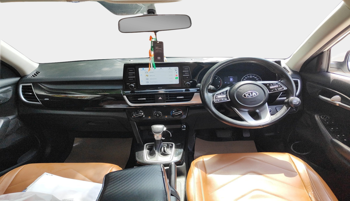 2020 KIA SELTOS HTK PLUS AT 1.5 DIESEL, Diesel, Automatic, 1,24,535 km, interior