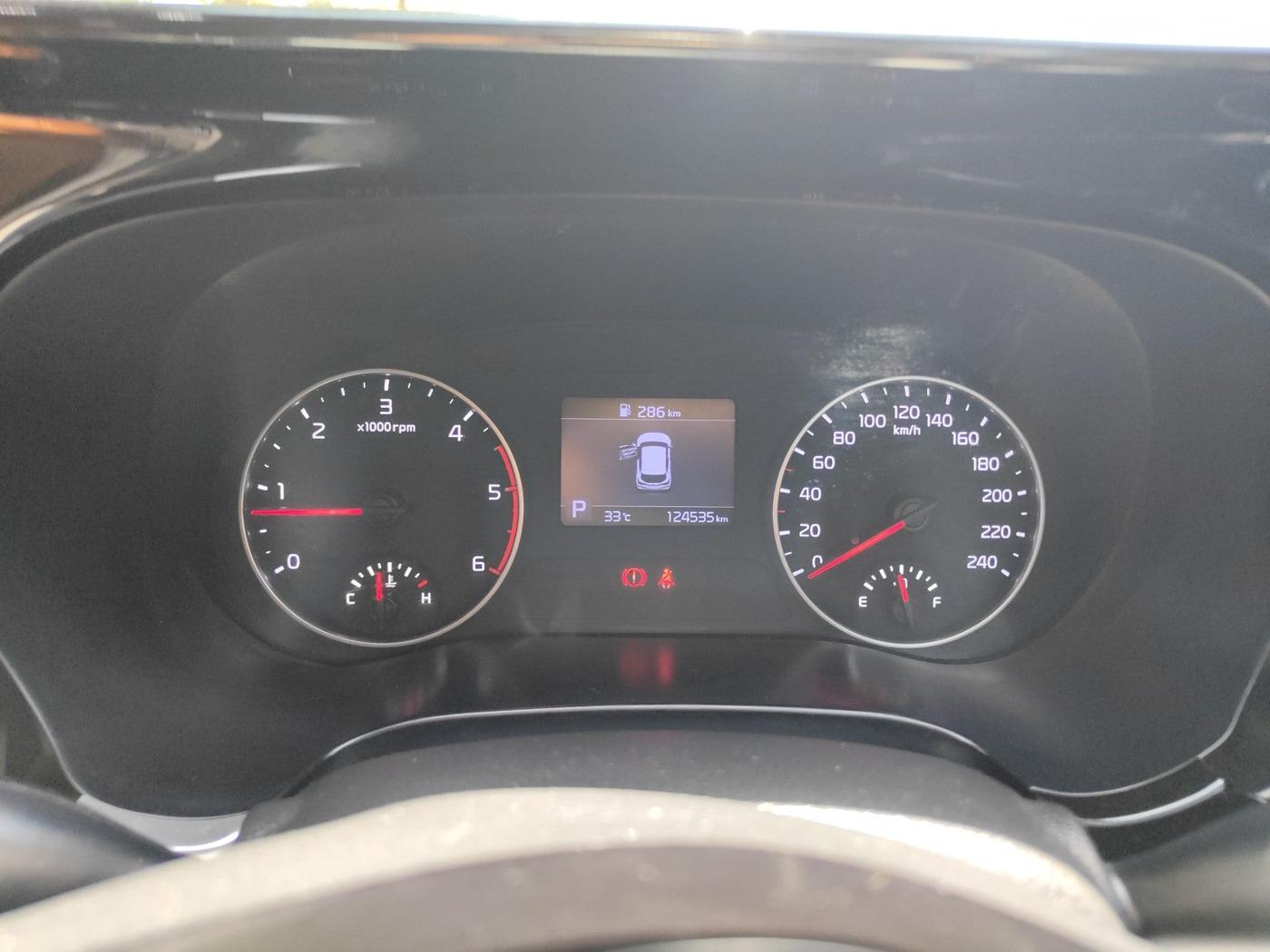 2020 KIA SELTOS HTK PLUS AT 1.5 DIESEL, Diesel, Automatic, 1,24,535 km, interior