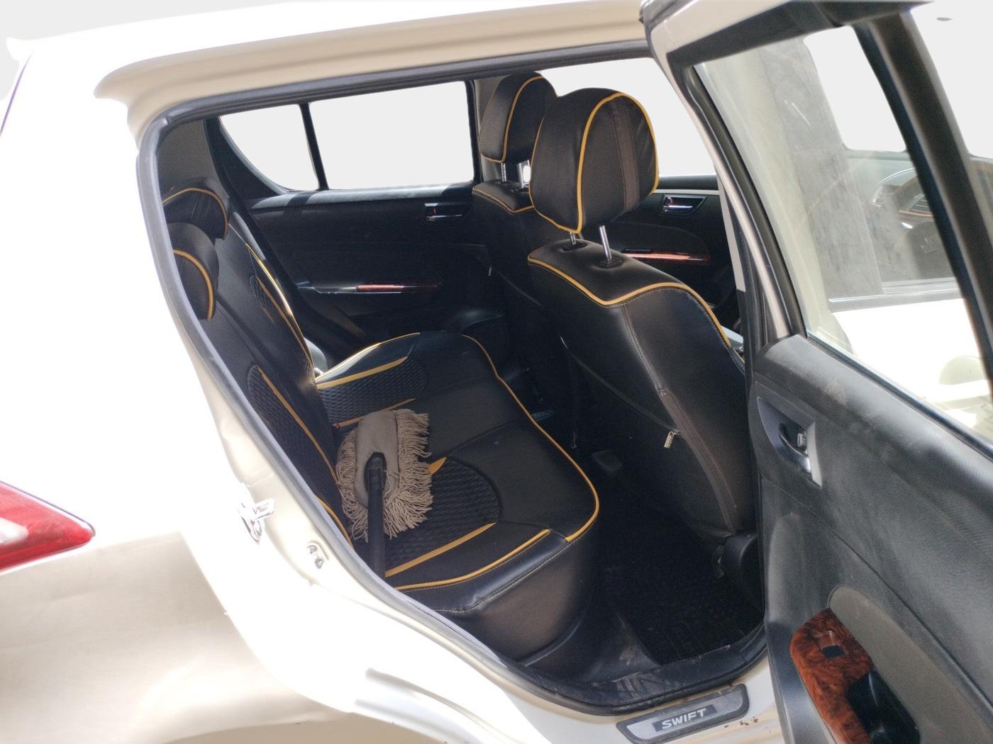 2015 Maruti Swift VDI, Diesel, Manual, 1,28,375 km, interior