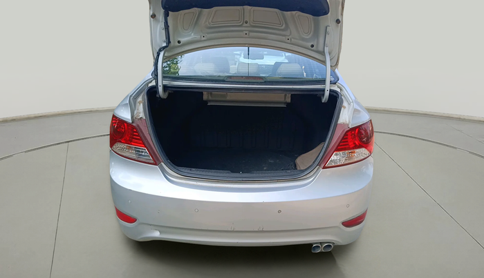 2012 Hyundai Verna FLUIDIC 1.6 VTVT SX AT, Petrol, Automatic, 1,30,760 km, exterior