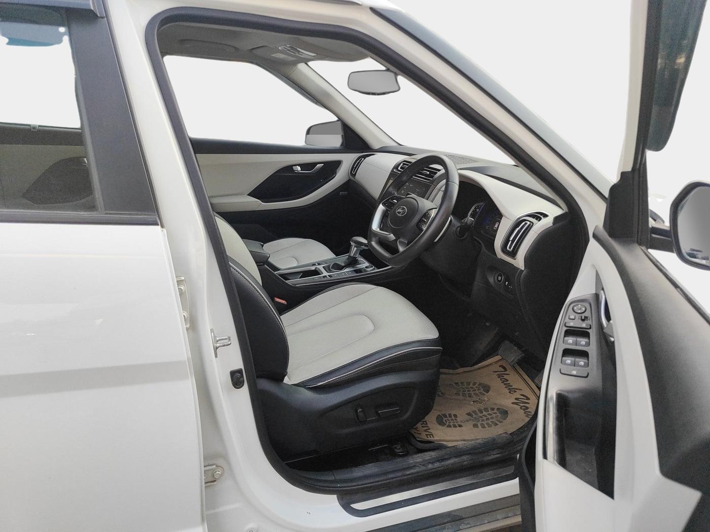 2022 Hyundai Creta SX (O) AT 1.5 DIESEL, Diesel, Automatic, 55,191 km, interior