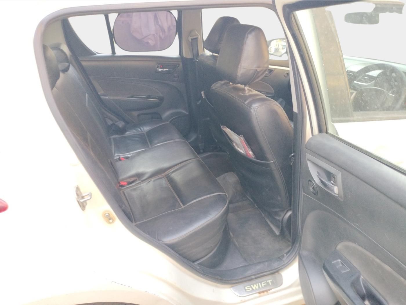 2012 Maruti Swift VDI, Diesel, Manual, 1,92,065 km, interior