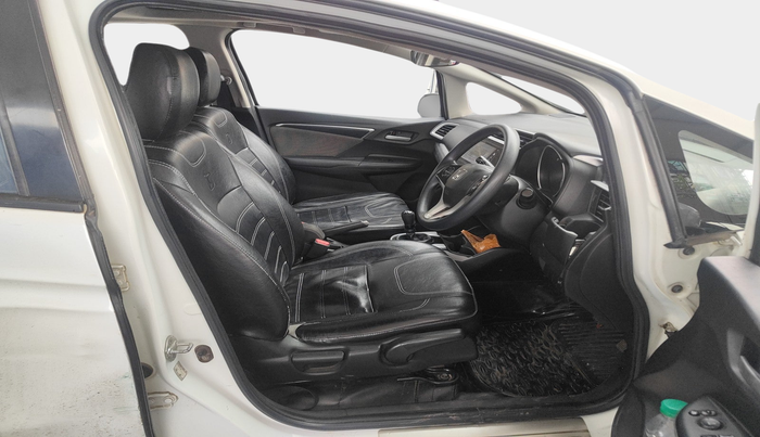 2018 Honda WR-V 1.5L I-DTEC VX MT, Diesel, Manual, 2,44,978 km, interior
