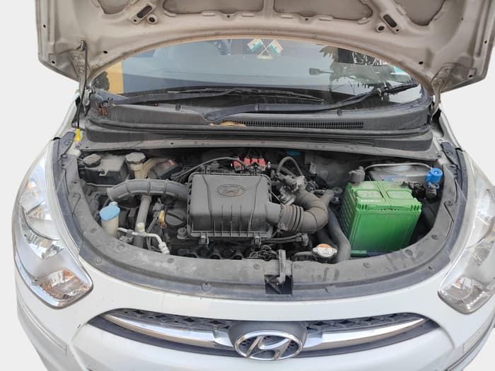 2012 Hyundai i10 MAGNA 1.1, Petrol, Manual, 1,06,100 km, exterior