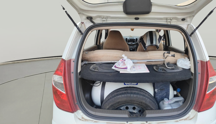 2012 Hyundai i10 MAGNA 1.1, Petrol, Manual, 1,05,999 km, exterior