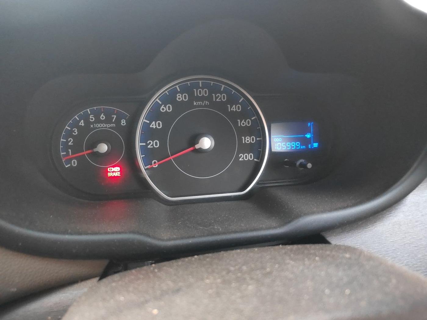 2012 Hyundai i10 MAGNA 1.1, Petrol, Manual, 1,06,100 km, interior