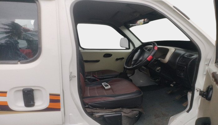 2018 Maruti Eeco 5 STR WITH A/C+HTR, Petrol, Manual, 89,036 km, interior