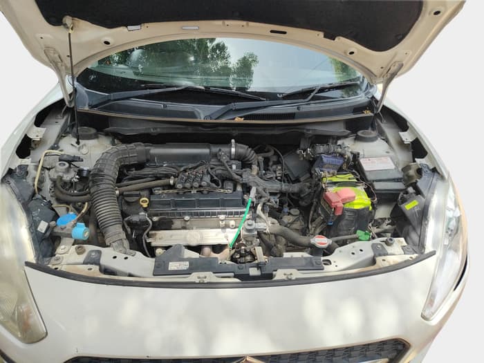 2021 Maruti Swift VXI, Petrol, Manual, 1,75,274 km, exterior