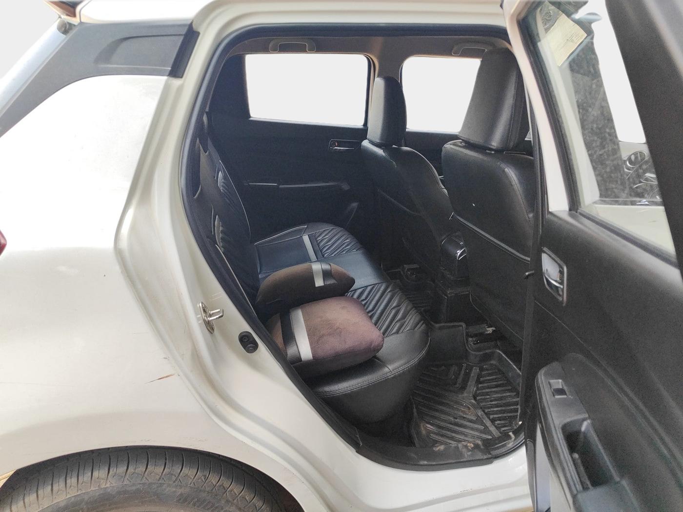 2021 Maruti Swift VXI, Petrol, Manual, 1,75,274 km, interior