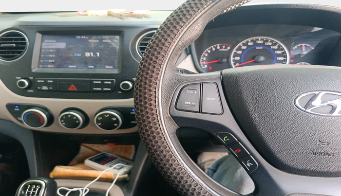 2018 Hyundai Grand i10 SPORTZ 1.2 KAPPA VTVT, Petrol, Manual, 60,556 km, interior