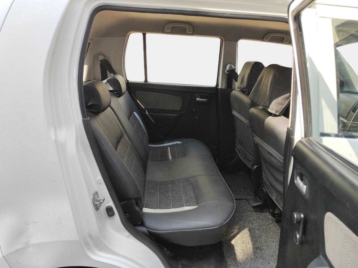 2016 Maruti Wagon R 1.0 LXI, Petrol, Manual, 53,550 km, interior
