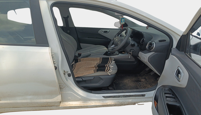 2022 Hyundai GRAND I10 NIOS SPORTZ 1.2 KAPPA VTVT CNG, Petrol, Manual, 79,179 km, interior