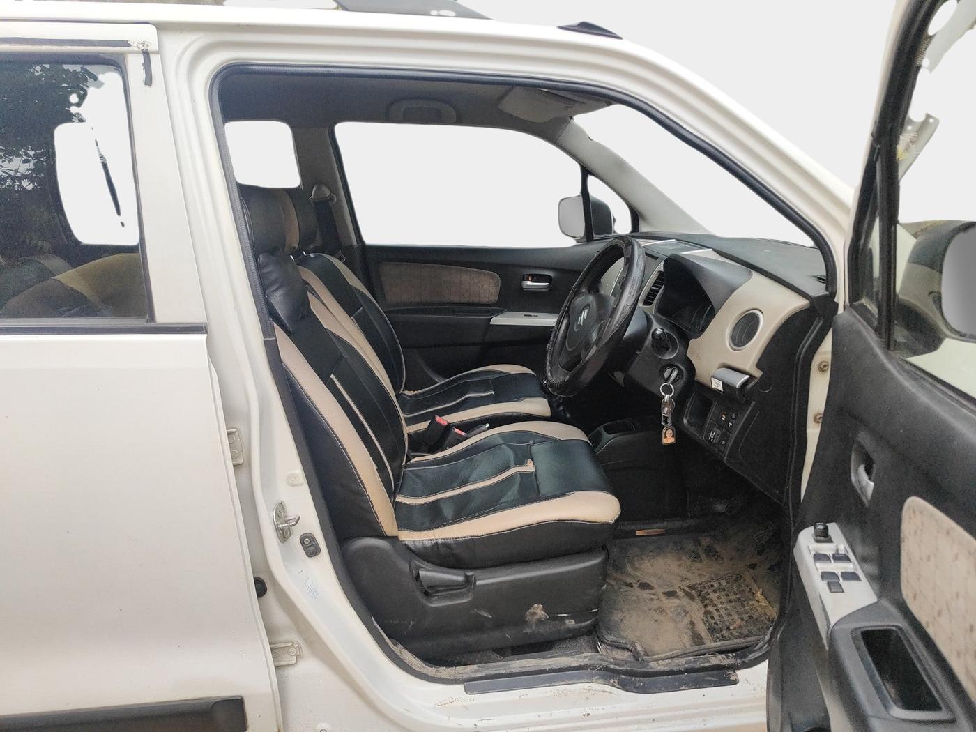 2013 Maruti Wagon R 1.0 VXI, Petrol, Manual, 1,46,093 km, interior