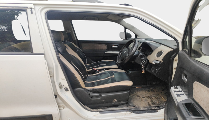 2013 Maruti Wagon R 1.0 VXI, Petrol, Manual, 1,46,092 km, interior