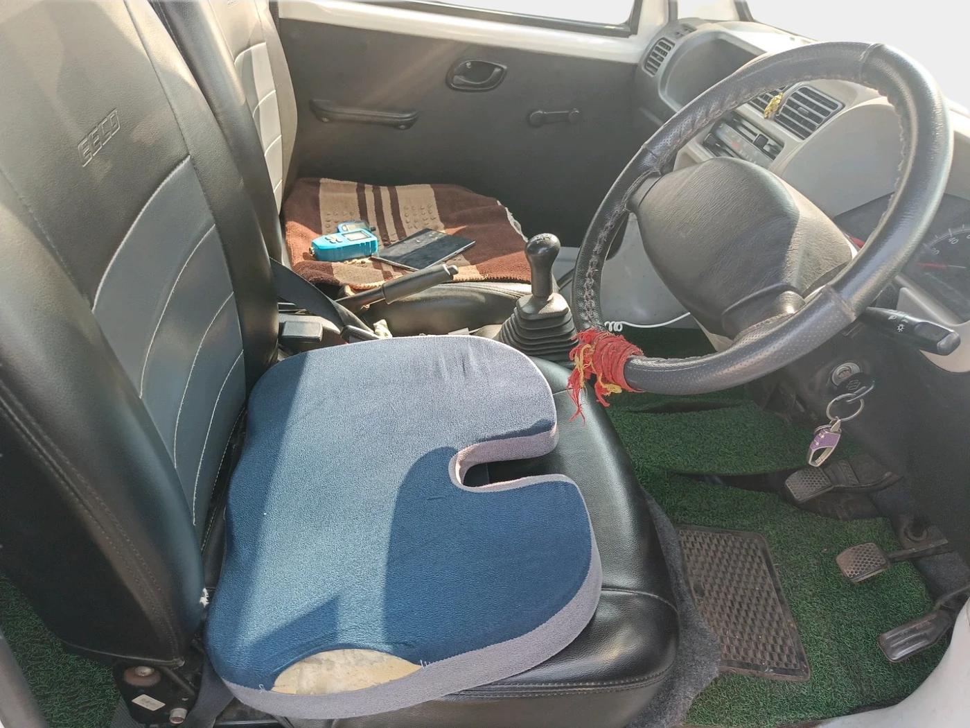 2018 Maruti Eeco 5 STR WITH A/C+HTR, CNG, Manual, 1,48,350 km, interior