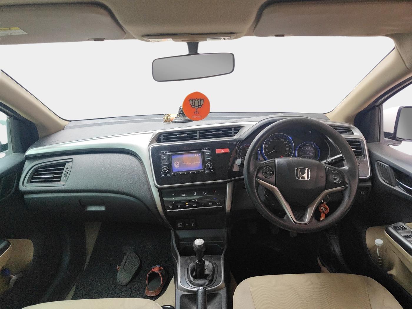 2014 Honda City 1.5L I-DTEC V, Diesel, Manual, 1,43,873 km, interior