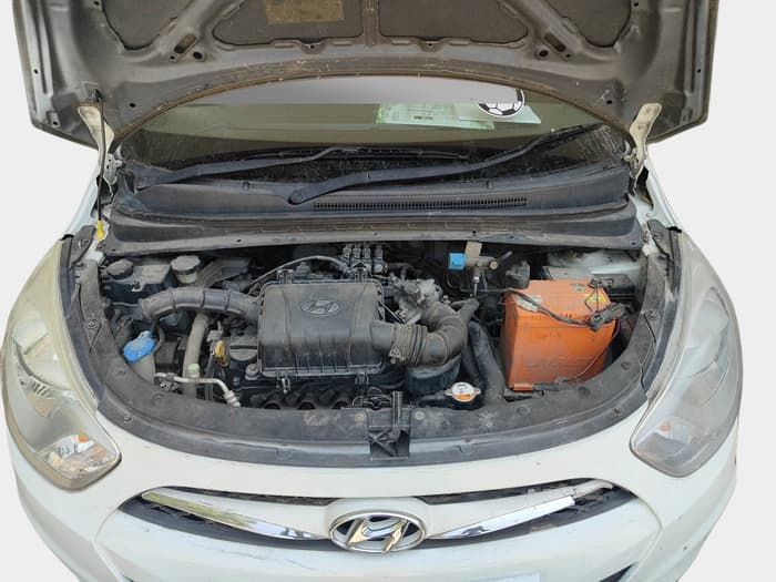 2013 Hyundai i10 MAGNA 1.1, Petrol, Manual, 77,900 km, exterior