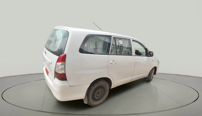 2014 Toyota Innova 2.5 G2 7STR, Diesel, Manual, 2,29,534 km, exterior