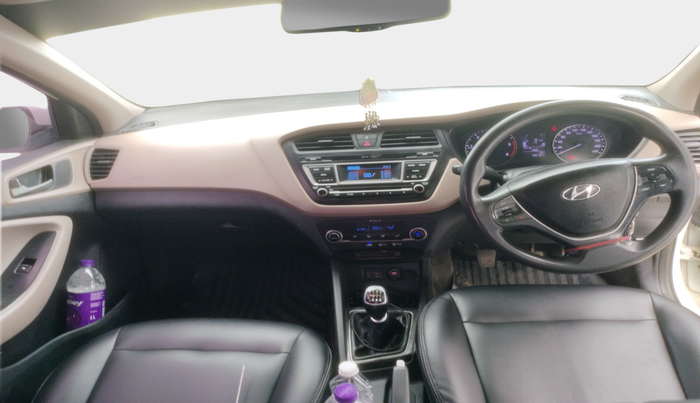 2017 Hyundai Elite i20 SPORTZ 1.4 CRDI, Diesel, Manual, 1,98,157 km, interior