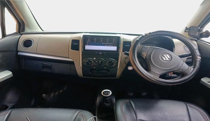 2015 Maruti Wagon R 1.0 LXI, CNG, Manual, 1,77,373 km, interior